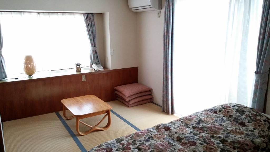 Pension Green Grass Kamakura Ruang foto